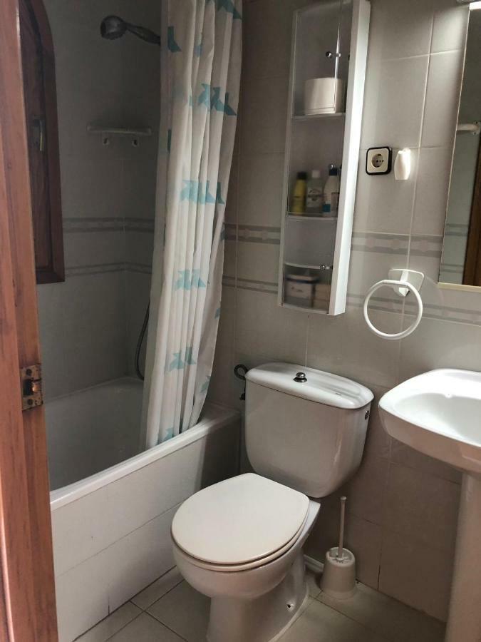 Wonderful Beach House With 2 Pools Villa Calafell Exteriör bild