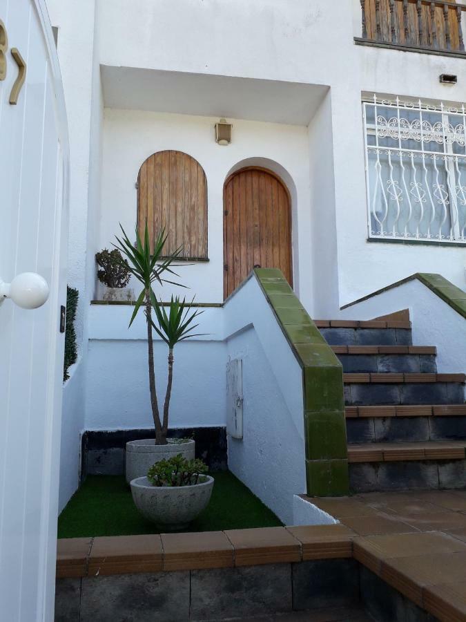 Wonderful Beach House With 2 Pools Villa Calafell Exteriör bild
